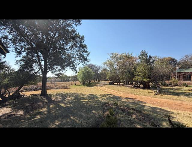 22,150M² SMALLHOLDING FOR SALE IN MARISTER